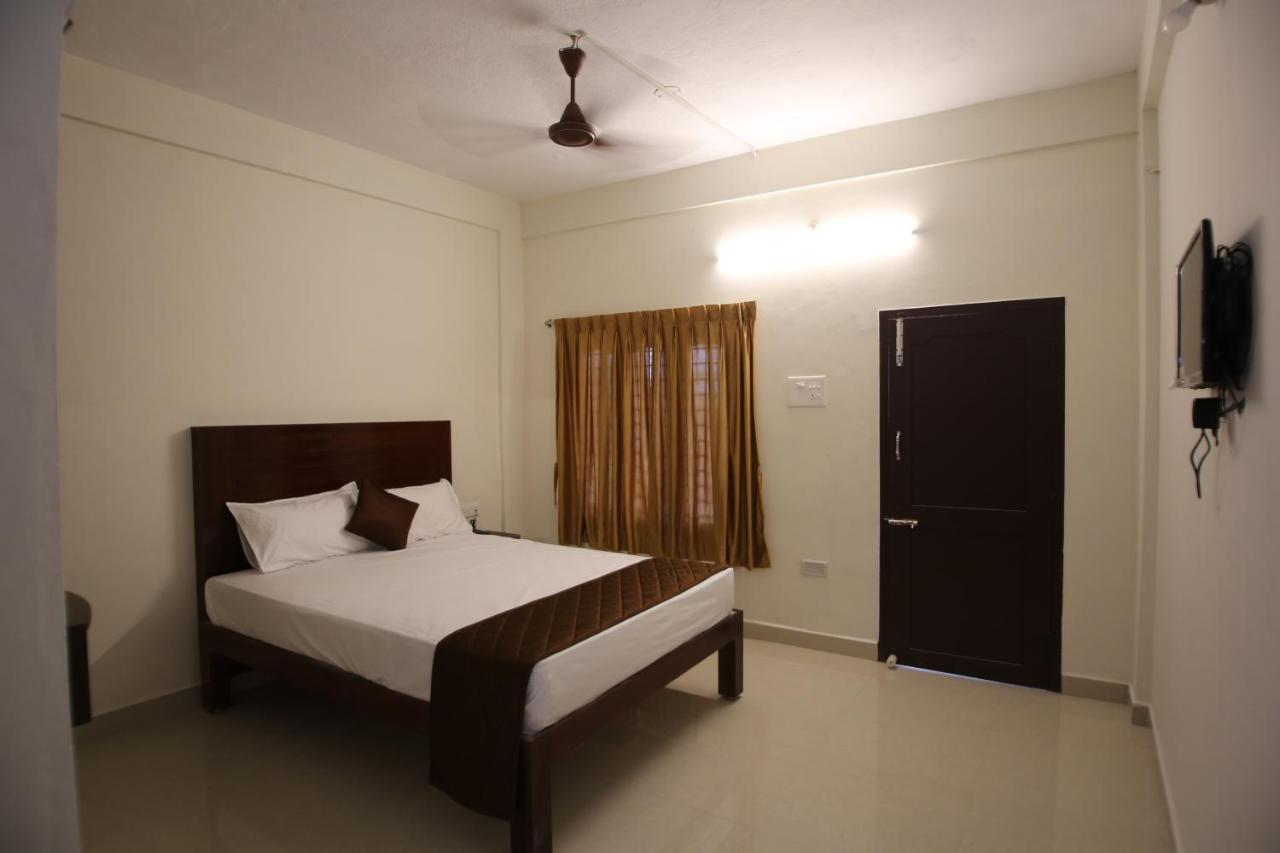 Hotel Rani Residency Pondicherry Exterior foto
