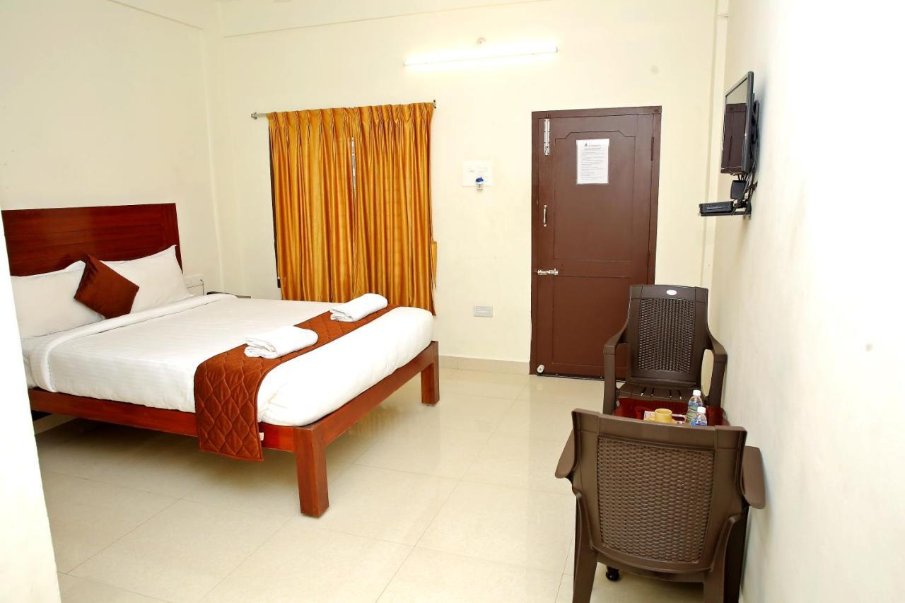 Hotel Rani Residency Pondicherry Exterior foto